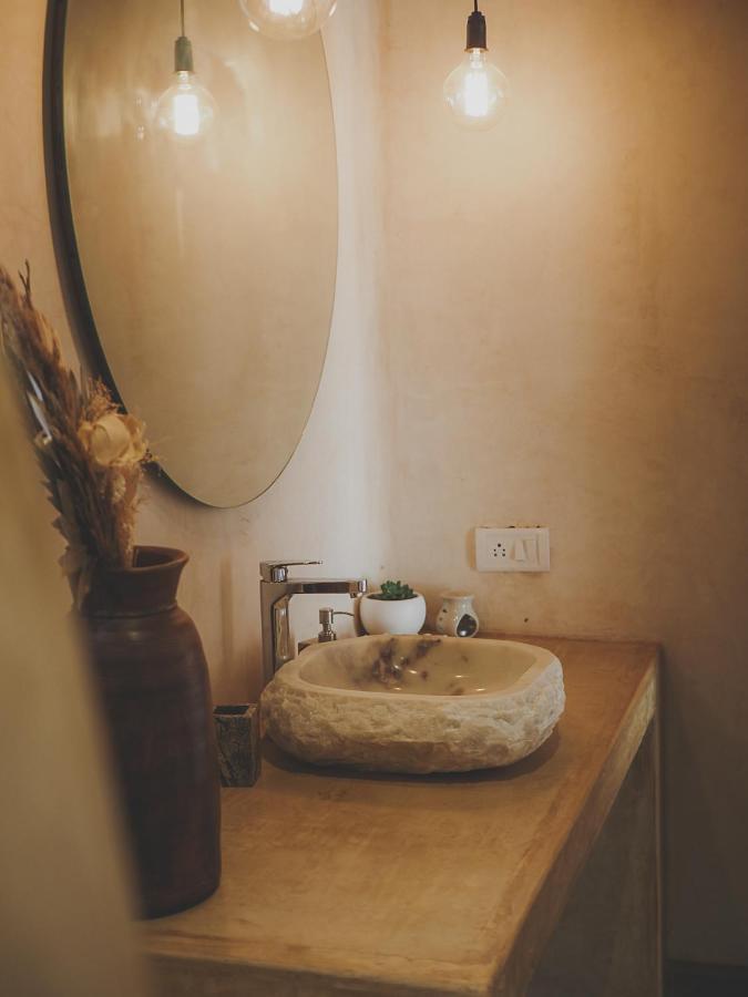 Vaayu Kula Mandrem Hotel Ngoại thất bức ảnh