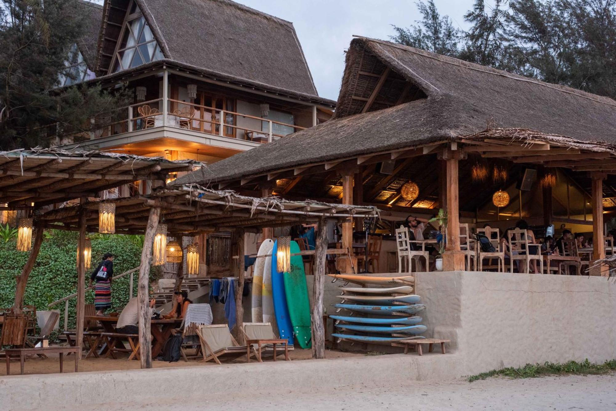 Vaayu Kula Mandrem Hotel Ngoại thất bức ảnh