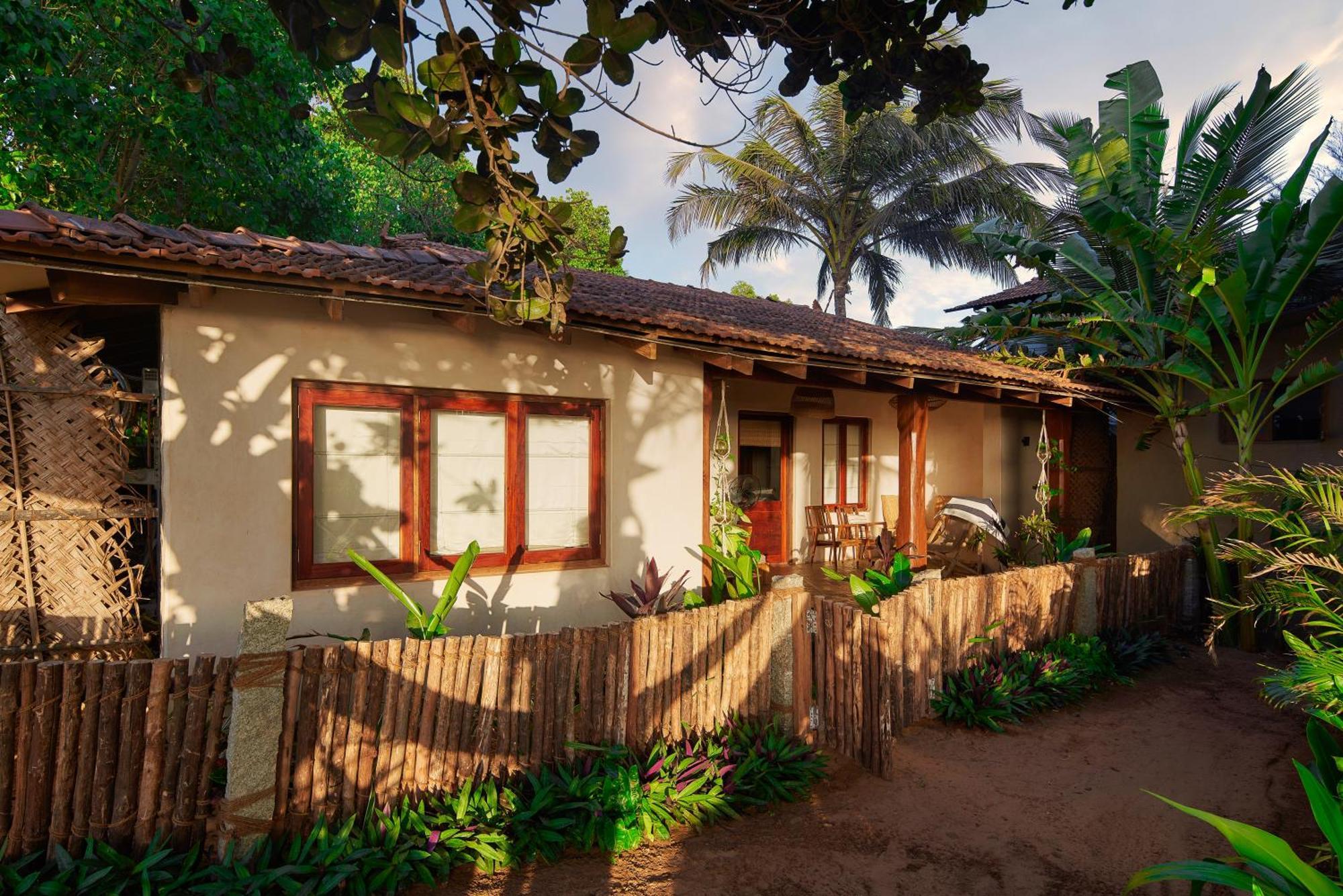 Vaayu Kula Mandrem Hotel Ngoại thất bức ảnh